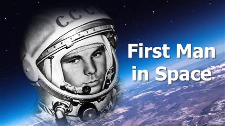 When yuri gagarin went to space?